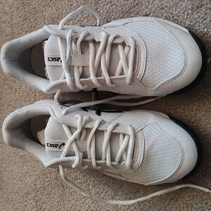 ASICS Women's White Athletic Shoes